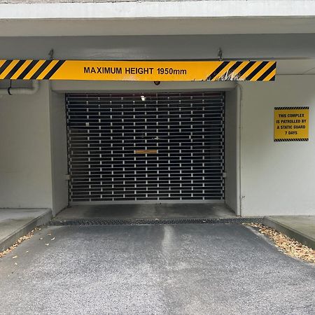 Stunning 3 Bd - 2 Bth City Apt - Pool & Carpark Auckland Exterior foto