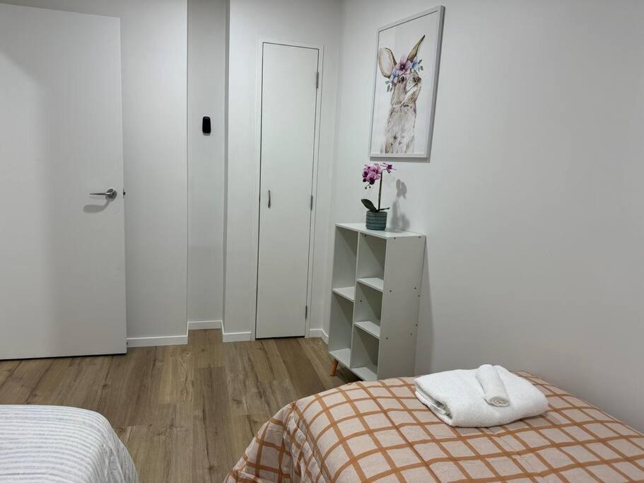 Stunning 3 Bd - 2 Bth City Apt - Pool & Carpark Auckland Exterior foto