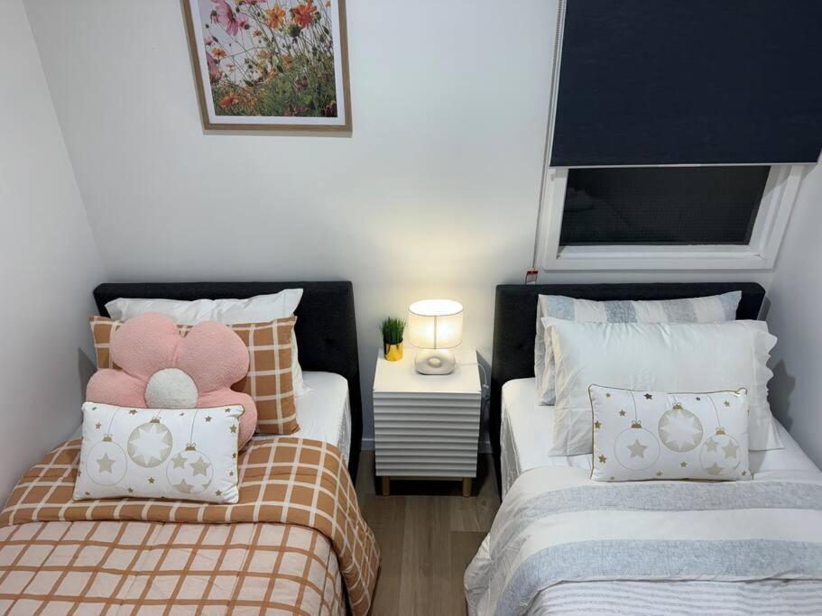 Stunning 3 Bd - 2 Bth City Apt - Pool & Carpark Auckland Exterior foto