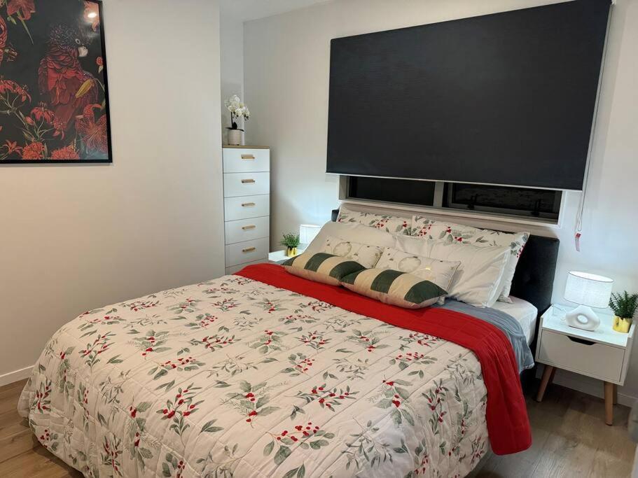 Stunning 3 Bd - 2 Bth City Apt - Pool & Carpark Auckland Exterior foto